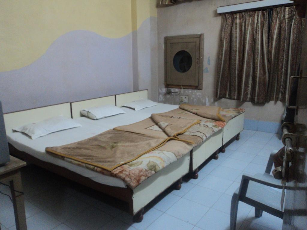 Hotel Jyoti Varanasi Eksteriør bilde